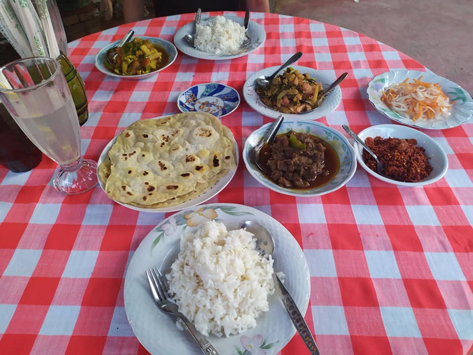 Burmese curry at Royal Restaurant